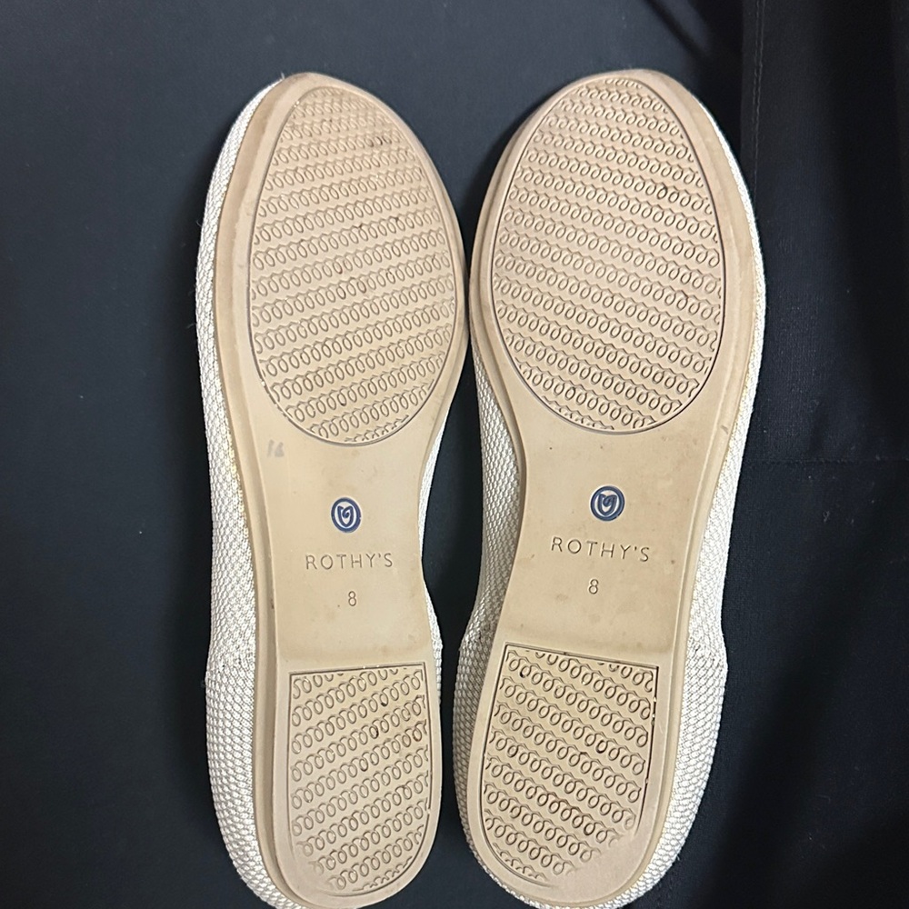 Rothy’s Beige Slip-On Flats Size 8 - Picture 3 of 5